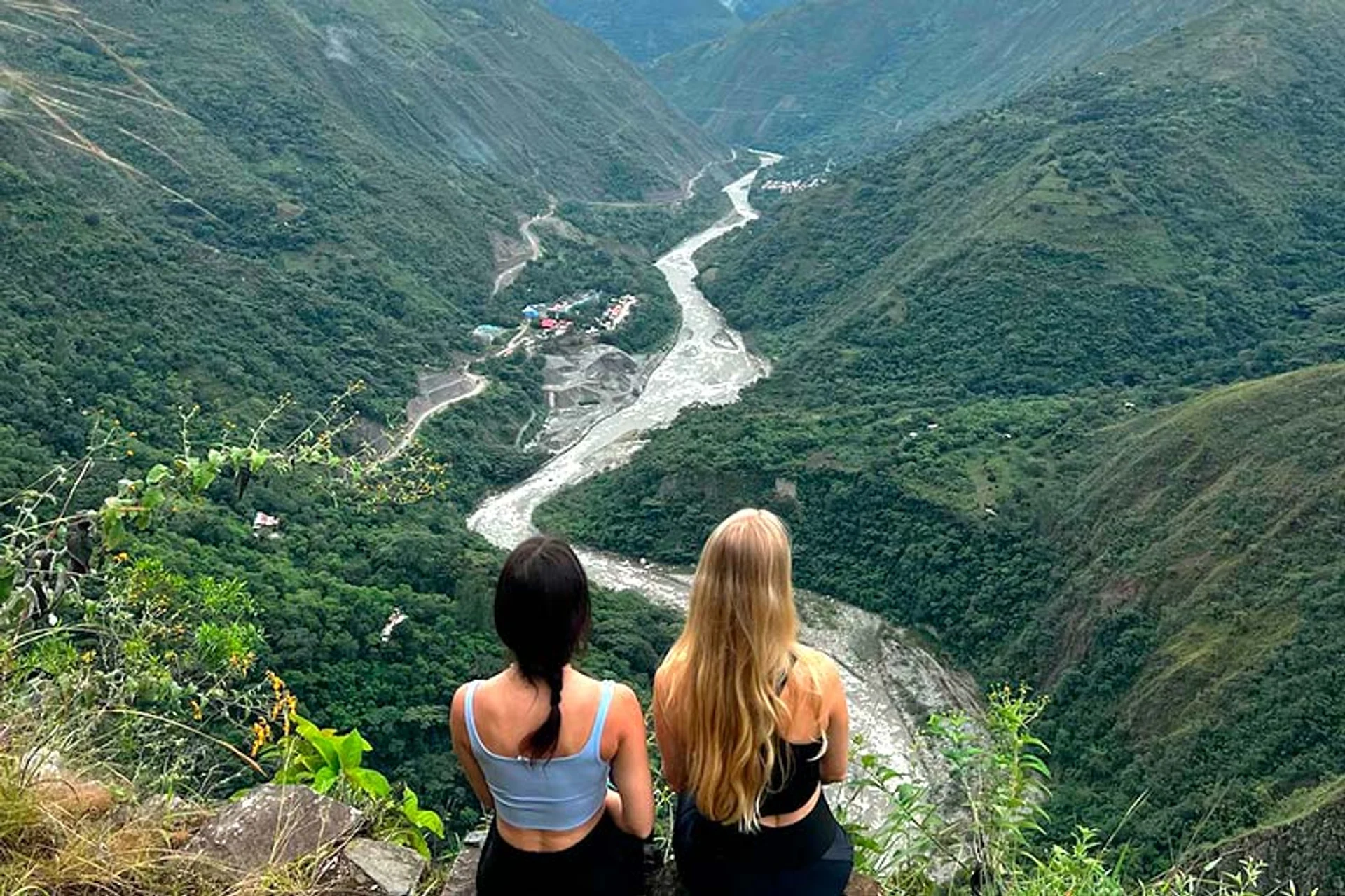 Lugares para visitar em Santa Teresa no seu caminho para Machu Picchu - Banner image