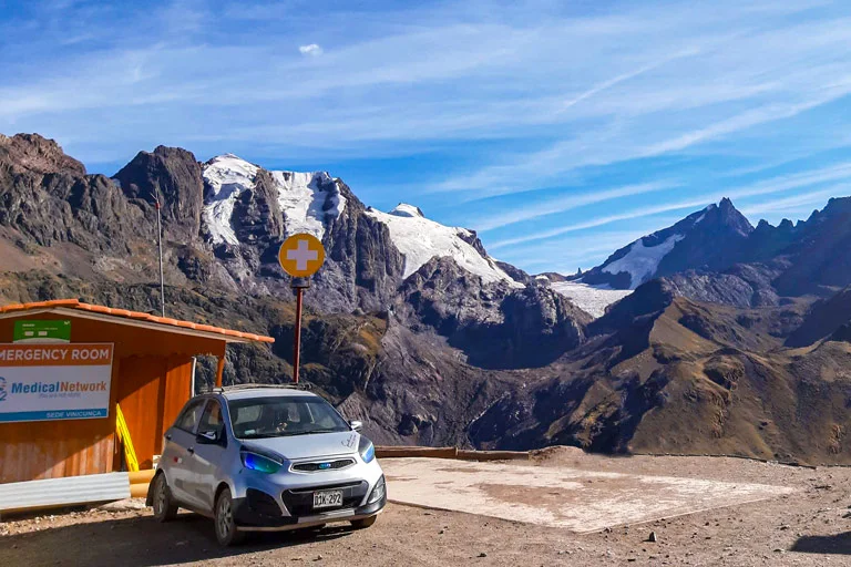 Punto de emergencia de la montaña de colores