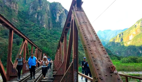 Guia completa da caminhada da Hidroelétrica até Machu Picchu